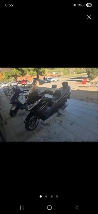 Suzuki Burgman 400 Negra