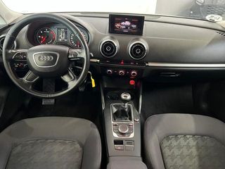 Audi A3 Sportback Attraction 1.6 TDI 77 kW (105 CV)