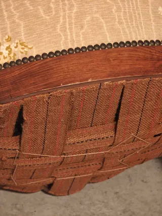 Butaca vintage floral madera y tela
