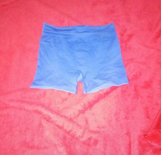 Pantalón corto deportivo mujer azul
