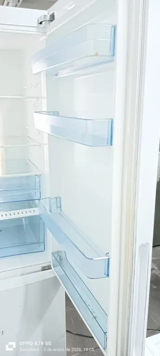 Nevera Combi Haier Blanca No Frost energía A+