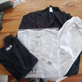 Lote Ropa Trabajo. T. M. NUEVO