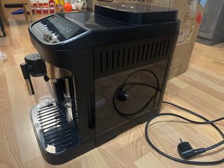 Cafetera Delonghi Magnifica Evo