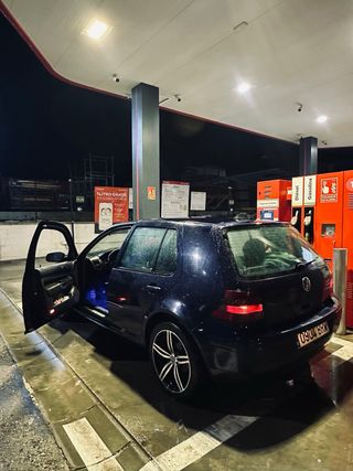 Volkswagen Golf 2001