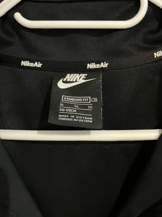 Chaqueta chándal Nike Air negra