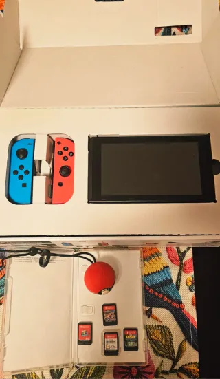 Nintendo Switch.  Juegos aparte precio a convenir.