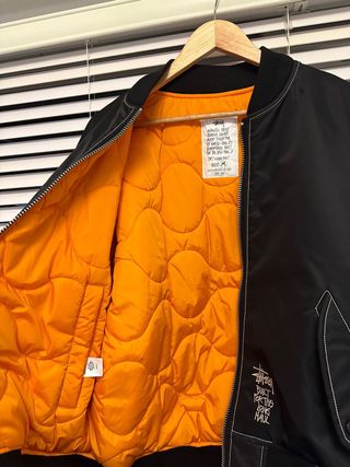 Chaqueta Bomber Stussy Negra Naranja
