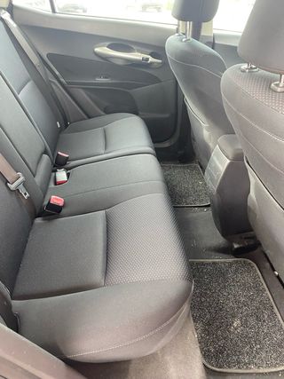 Toyota Auris 2012