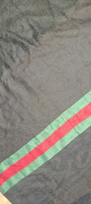 Foulard Gucci nero con strisce