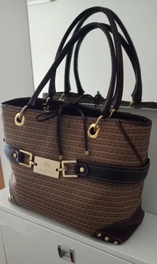 Bolso Pedro del Hierro