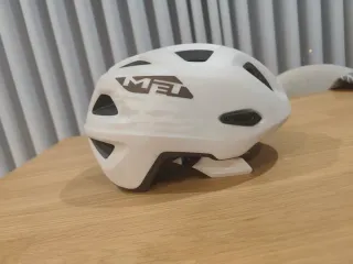 Capacete MTB MET Echo Mips