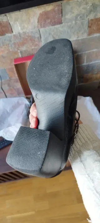Zapatos Wonders Negros Talla 41