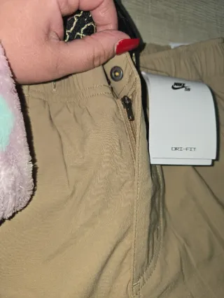 Pantalón Cargo Nike Beige Hombre