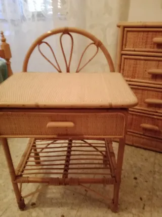 Mueble de mimbre dormitorio