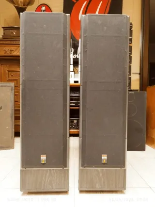 Bowers & Wilkins DM-630i Made in England