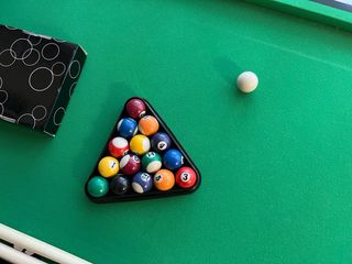 Mini mesa de billar con accesorios