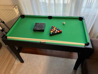 Mini mesa de billar con accesorios
