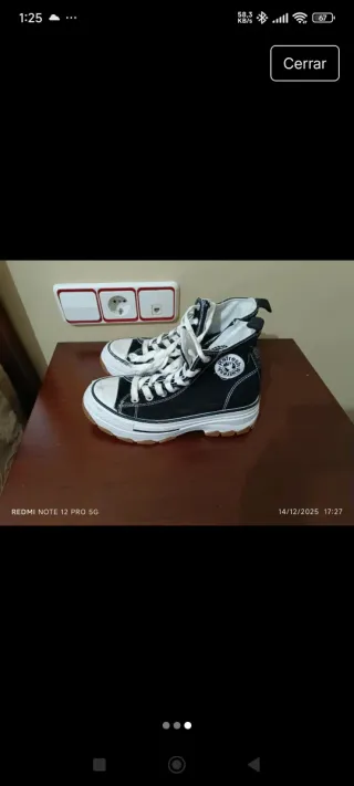 Zapatillas Refresh negras y blancas