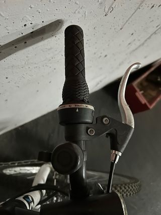 Bicicleta Btwin Rockrider 300 Blanca