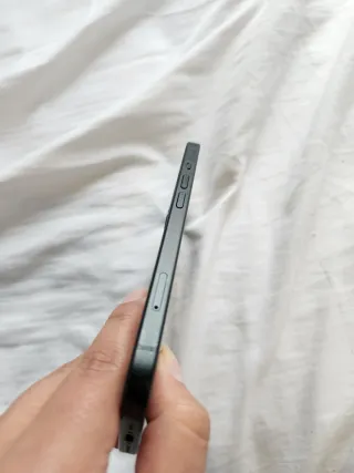 iPhone 15 128GB Batería 100% leer