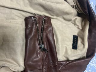 Cappotto in pelle marrone con cintura Tg S