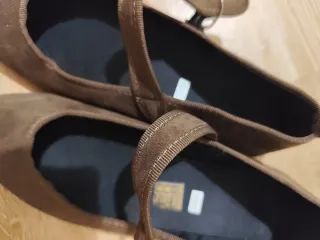 Bailarinas marrones con hebilla