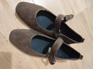 Bailarinas marrones con hebilla