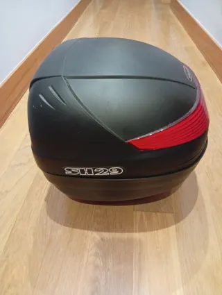 Baúl Moto Shad 29L Negro.