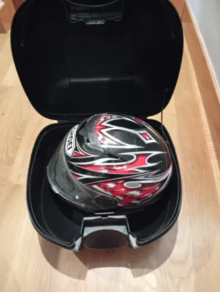 Baúl Moto Shad 29L Negro.