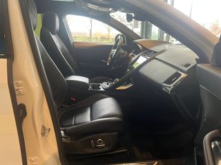 Jaguar E-Pace R-DYNAMIC  P300e HÍBRIDO ENCHUFABLE