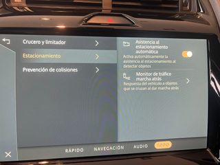 Jaguar E-Pace R-DYNAMIC  P300e HÍBRIDO ENCHUFABLE