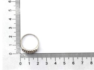 alianza oro 18k con piedra con diamante