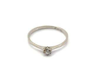 anillo oro 18k con piedra con diamante