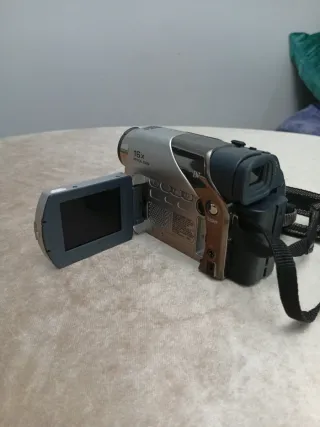 Videocámara JVC GR-D225E Digital 16x Zoom