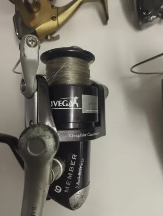 ✅LOTE 4 CARRETES DE PESCA, A REPARAR ANTIRETROCESO