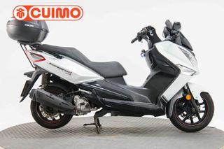 KYMCO XCITING 500