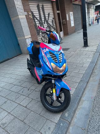 Moto yamaha aerox