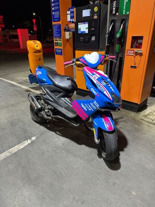 Moto yamaha aerox