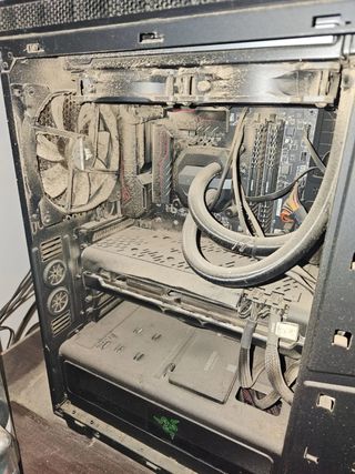 Recojo PC averiados o en desuso