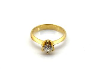 sortija oro 18k con piedra con diamante