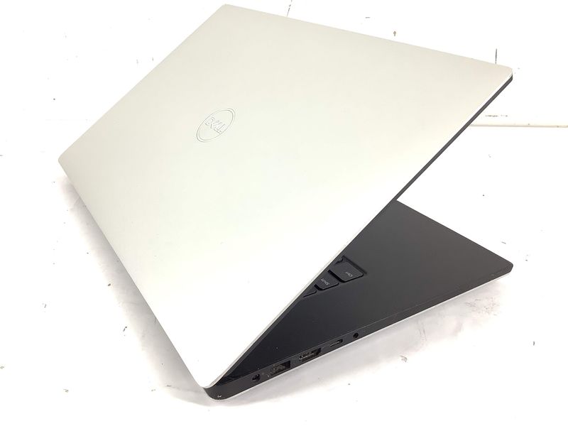 pc portatil dell precision 5530 afbeelding 2