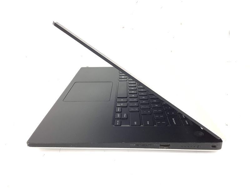 pc portatil dell precision 5530 afbeelding 4