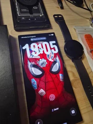 Samsung Galaxy S23 Ultra + Watch Active 2 + Extras