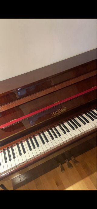 Piano Vertical Alemán Schimmel