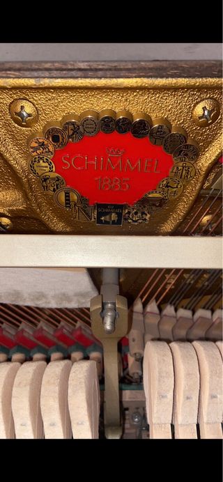 Piano Vertical Alemán Schimmel