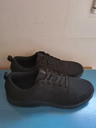 Zapatos suecos negros hombre