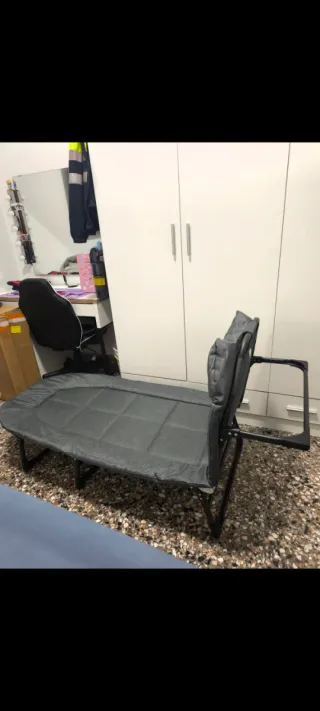 Cama plegable acolchada  para 1 persona. Producto