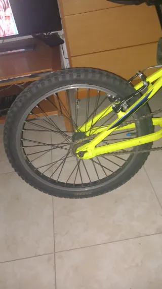 Bicicleta Monty Trial Amarilla