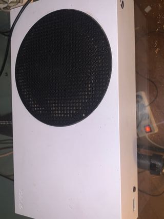 Xbox Series S 512GB SSD 1TB 2 Controller + Battery