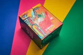 Polaroid Now 2 BASQUIAT EDICION RARO Camara